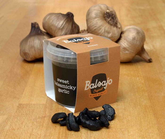 Balsajo Black Garlic cloves