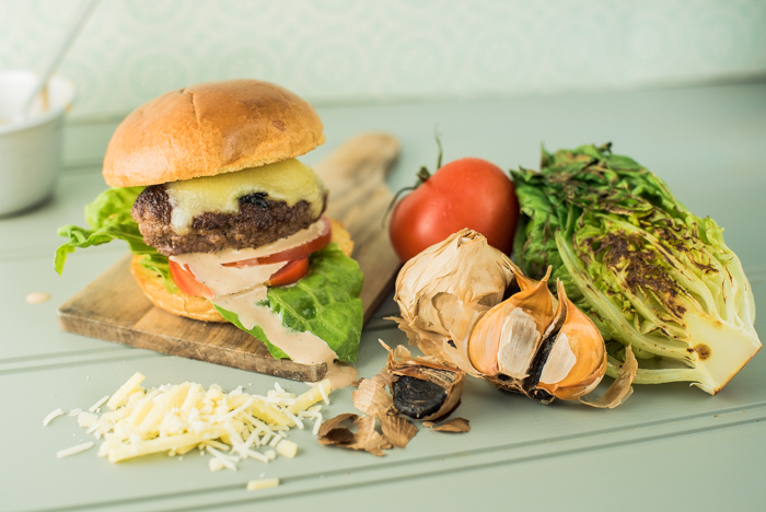 balsajo black garlic slider burger recipe