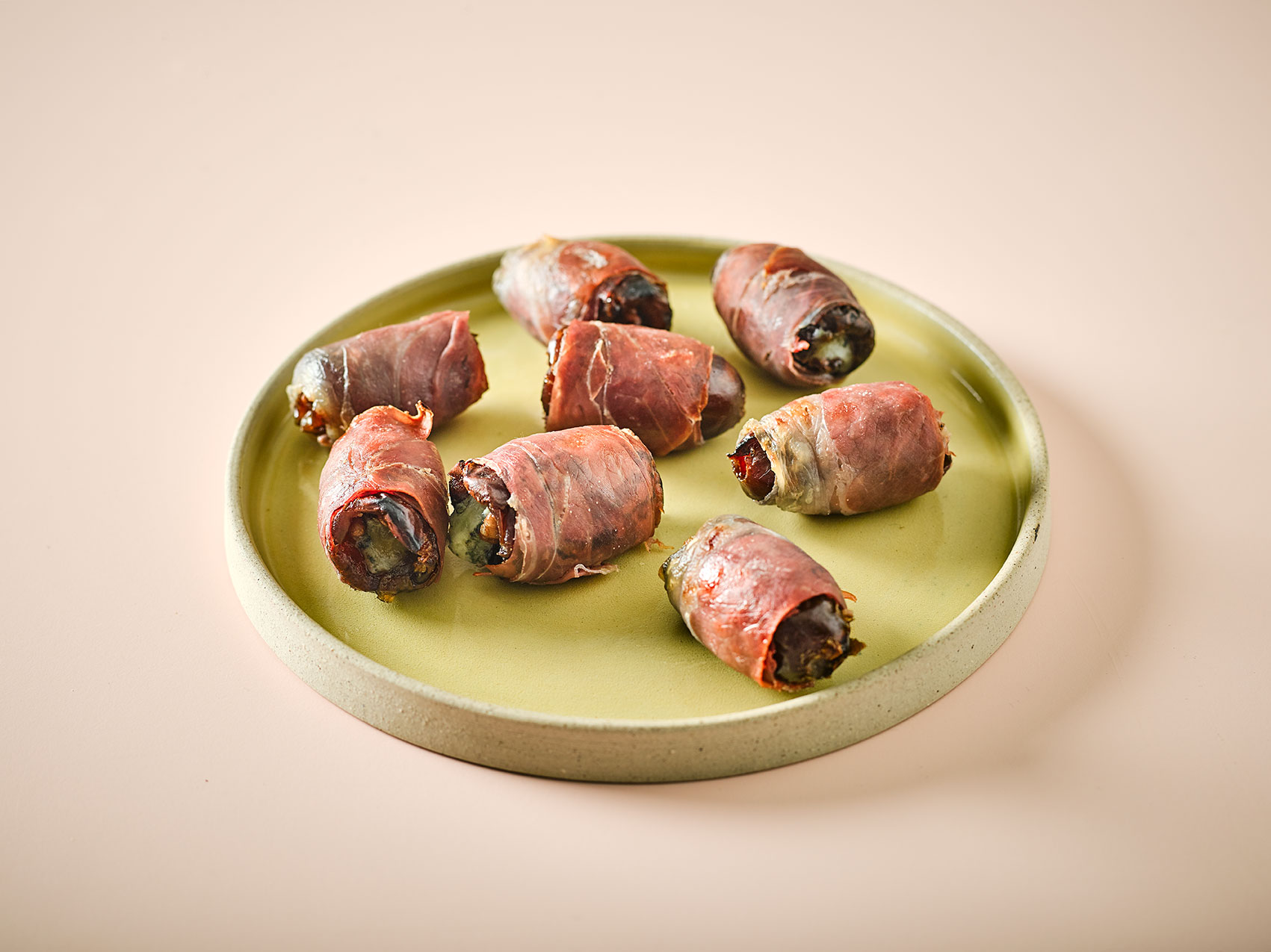 gift-wrapped dates canape recipe